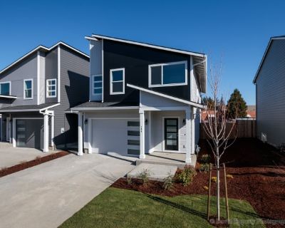 4 Bedroom 2.5BA 1793 ft Apartment For Rent in St. Helens, OR