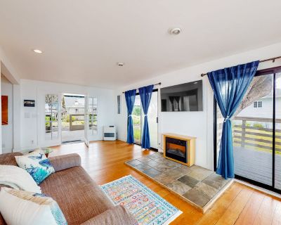 2 Bedroom 1BA House Vacation Rental in Saddle Point Ocean View Cottage, Elk, CA