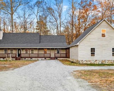 3 Bedroom 3BA 2496 ft Single Family House For Sale in Julian, NC