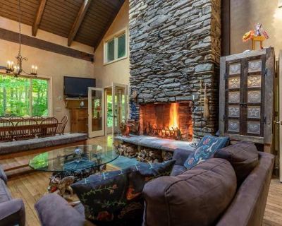 11 Founders Hill Road. Patio / balcony Dishwasher Garage Fireplace Media room Bbq/grill Unit Amenities dishwasher extra storage fireplace ice maker patio / balcony range refrigerator Property Amenities parking bbq/grill garage media room. 5 Bedroom. 4 Bathroom. 0 ft