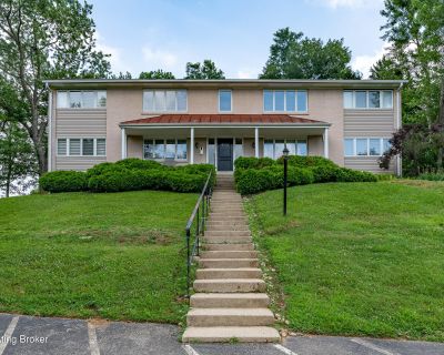 2 Bedroom 1BA 714 ft Condo For Sale in Louisville, KY