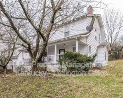 2 Bedroom 1BA 983 ft Pet-Friendly Apartment For Rent in Frankfort, KY