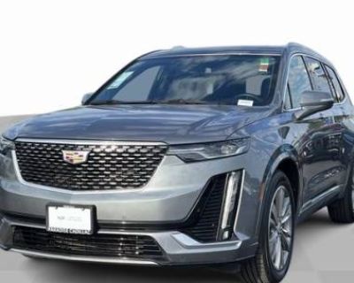 Used 2022 Cadillac XT6 Premium Luxury