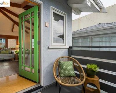 2 Bedroom 1BA 838 ft Condominium For Sale in BERKELEY, CA