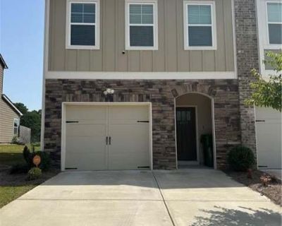 3 Bedroom 3BA 1617 ft Furnished Townhouse For Rent in Redan, GA