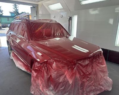 Auto body repair and paint