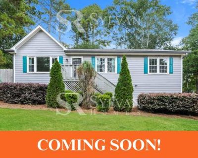 4 Bedroom 3BA 2462 ft Pet-Friendly House For Rent in Suwanee, GA