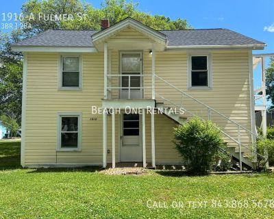 1916-A Fulmer St. Don't miss out on this refreshed, 3 bedroom, 1.5 bathroom first floor apartment near Downtown Conway! This unit offers comfort, convenience and modern finishes throughout. Step inside to find luxury vinyl plank flooring and fresh paint in every room, creating a bright and welcoming space. The large main living area provides plenty of room for relaxing or entertaining, while ce...