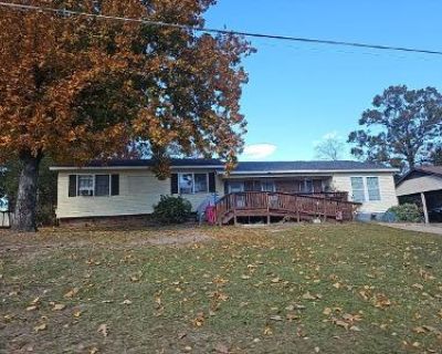 3 Bed 1.5 Bath Preforeclosure Property in Fayetteville, NC 28303 - Santa Fe Dr