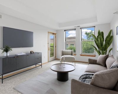 2 Bedroom 1.0 BA 937 ft Furnished Apartment for Rent in Minneapolis Central, Minnesota