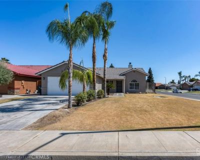 4 Bedroom 2BA 1546 ft Single Family House For Sale in Bakersfield, CA