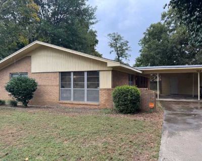 3/2 Fenced Yard Covered Parking. image_url. Pet friendly Carport Extra storage Unit Amenities extra storage Property Amenities carport parking cats allowed dogs allowed. Pets allowed. 3 Bedroom. 2 Bathroom. 0 ft