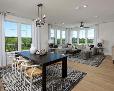 3 Bedroom 2BA 1850 ft Condominium For Sale in HAYMARKET, VA