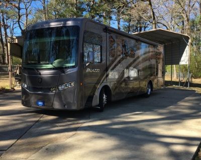 2019 Thor Motor Coach Palazzo 33.2