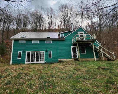 3 Bedroom 2BA 2464 ft Single Family House For Sale in Danby, VT