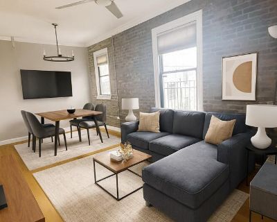 1 Bedroom 1BA CO-OP For Sale in Queens, NY