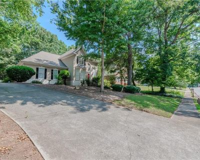 5 Bedroom 3BA 3668 ft Single Family Home For Rent in Lawrenceville, GA