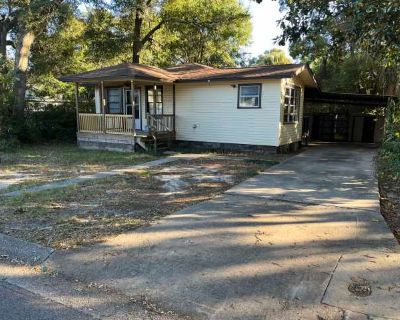 3 Bedroom 1BA 0 ft Apartment For Rent in Pensacola, FL