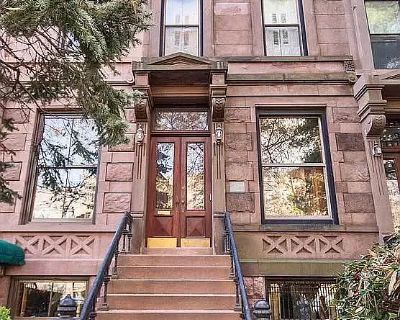 1 Bedroom 1BA 1900 ft Condo For Rent in Brooklyn, NY