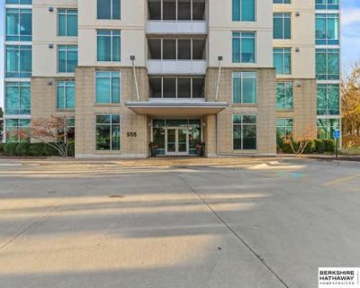 1 Bedroom 2BA 968 ft Condominium For Sale in OMAHA, NE
