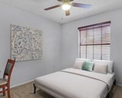Ocoee House with Dining area. Homey & newly-renovated! - USE PROMO CODE FOR DISCOUNT!!