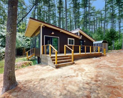 2 Bedroom 1BA House Vacation Rental in Lakes Region Rendezvous, Wakefield, NH