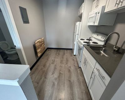 Unfurnished Room for Rent - Looking for someone to take over a lease ASAP
