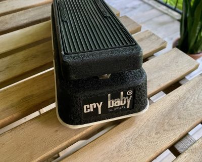 1970 s Jen Cry Baby Super Wah Red Fasel **Price drop**