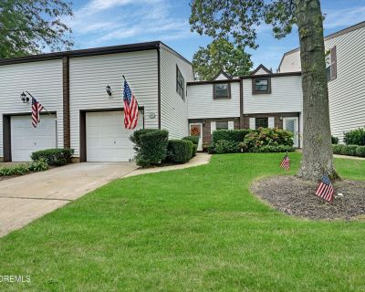 3 Bedroom 2BA 1788 ft Furnished Townhouse For Rent in Spring Lake Heights, NJ