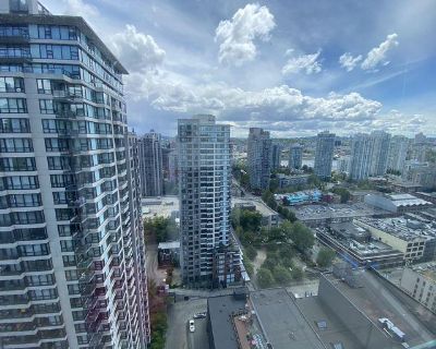 2 Bedroom 2BA Furnished Condo For Rent in Vancouver, BC