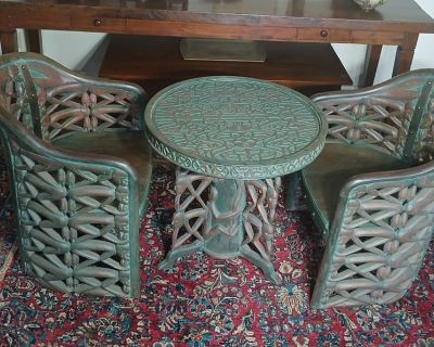 Monkey table with two matching chairs!