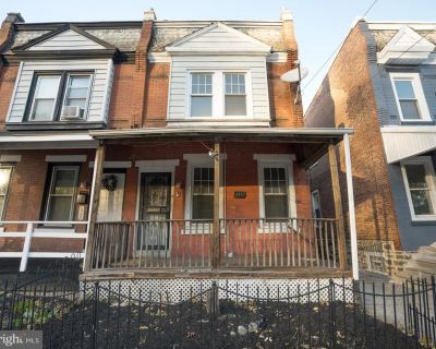 3 Bedroom 1BA 1470 ft Townhouse For Sale in Philadelphia, PA