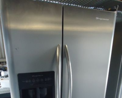 Frigedaire StainLess Refrigerator Water/Ice LikeNew Warranty Del Avai-BBB ACCREDITED 28YRS SAME LOCATION!!