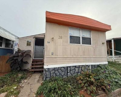 2 Bedroom 1BA 840 ft Mobile Home For Rent in Des Moines, IA