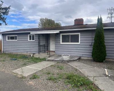 3 bedroom, 1 Bath home. image_url. In unit laundry Pet friendly Fireplace Microwave Range Refrigerator Unit Amenities fireplace in unit laundry microwave range refrigerator Property Amenities pet friendly on-site laundry. 3 Bedroom. 1 Bathroom. 1144 ft