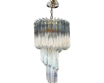 Vintage Italian Mid-Century Modern Venini Camer Spiral Tier Crystal Chandelier