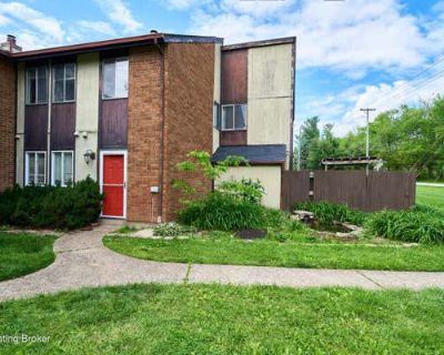 3 Bedroom 3BA 1870 ft Townhouse For Sale in LOUISVILLE, KY