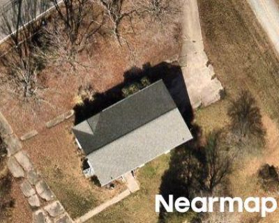 2 Bed 1 Bath Preforeclosure Property in High Point, NC 27262 - W Lexington Ave