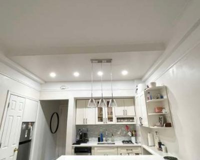 50 West 106th Street. Unparalleled in its food, culture, and unique energy, NYC is the place to call home. On-site laundry Hardwood floors Dishwasher Recently renovated Stainless steel Elevator Unit Amenities dishwasher furnished hardwood floors recently renovated stainless steel Property Amenities doorman elevator on-site laundry internet access. 1 Bedroom. 1 Bathroom. 500 ft . Furnished