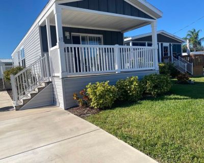 1 Bedroom 1BA 840 ft Mobile Home For Rent in Micco, FL