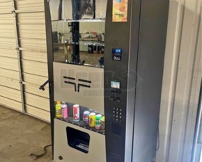 Wittern FSI USI 3589 Snack and Drink Combo Vending Machine For Sale in Texas!