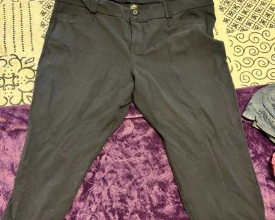 Studio by Torrid Navy Blue Pants, size 26