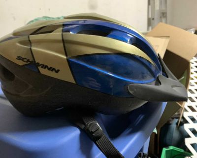 Schwinn Bike Helmet - adult