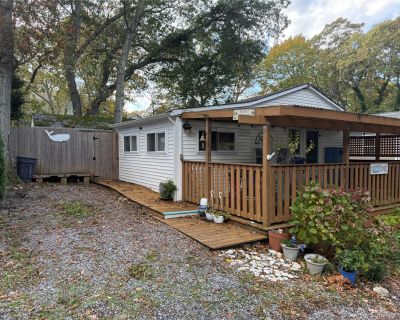 2 Bedroom 1BA 550 ft Single Family House For Sale in Baiting Hollow, NY