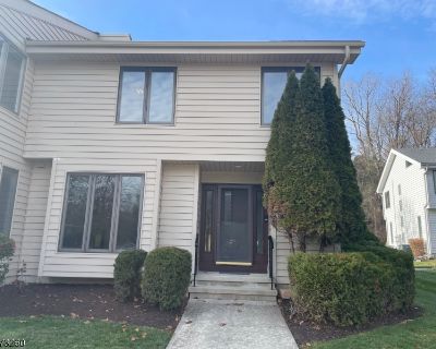 3 Bedroom 2BA Townhouse For Sale in Andover Twp, NJ
