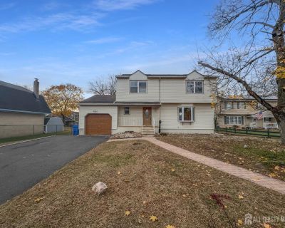 3 Bedroom 2BA 1836 ft Single Family House For Sale in Middlesex, NJ