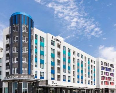 Spacious 1bd/ba (largest floorplan) available at Turing apartments in Milpitas near BART station. Trader Joes at 1st floor of the building. Mountain views from the 6th floor balcony. East facing - plenty of sunlight through all day.
Amenities: rooftop pool, beer garden, Weight room, yoga room, ping pong, pool, cafe, pet spa, office room, poker

Unfortunately, I have to move to someplace else. M...