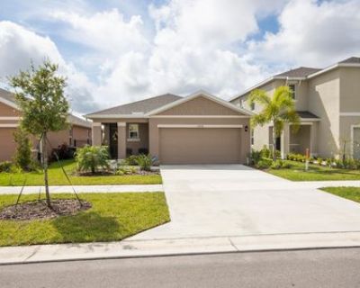 3 Bedroom 2BA 1614 ft Single Family House For Sale in Port Saint Lucie, FL