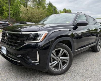 Used 2024 Volkswagen Atlas Cross Sport SEL R-Line