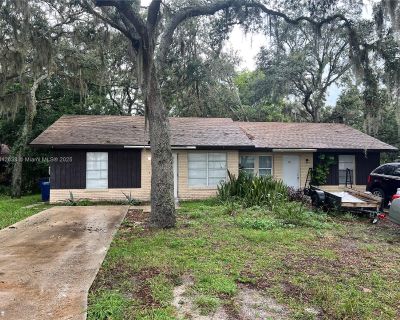 1 Bedroom Studio For Sale in Sebring, FL